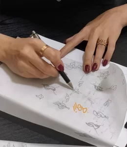 نحوه تدریس طراحی دستی توسط اساتید زرمهر